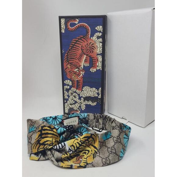 Gucci Beige blue supreme GG Monogram silk headband M sz - Picture 2 of 7